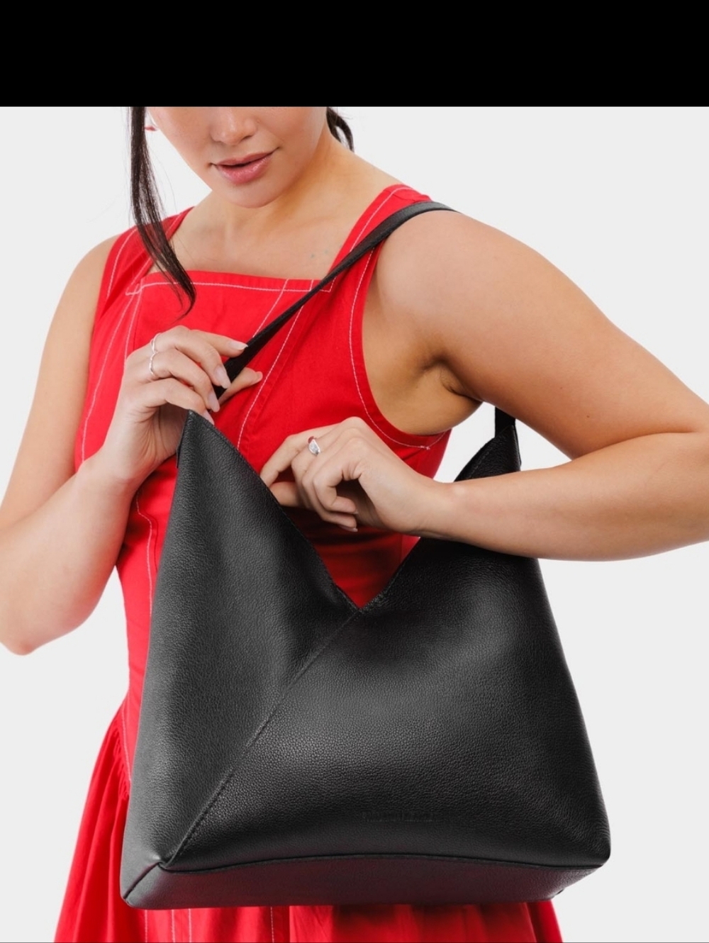Portland Leather Goods Oversize Naomi Pebbled Black - Picture 2 of 13